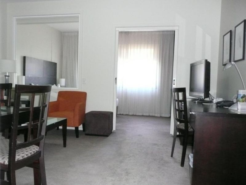 250 ELIZABETH ST(RCT2), Melbourne VIC 3000