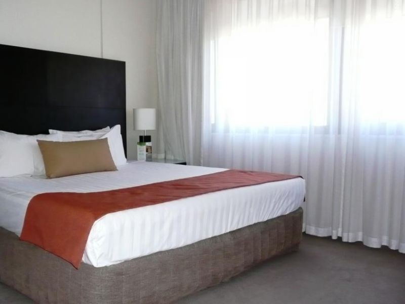 250 ELIZABETH ST(RCT2), Melbourne VIC 3000