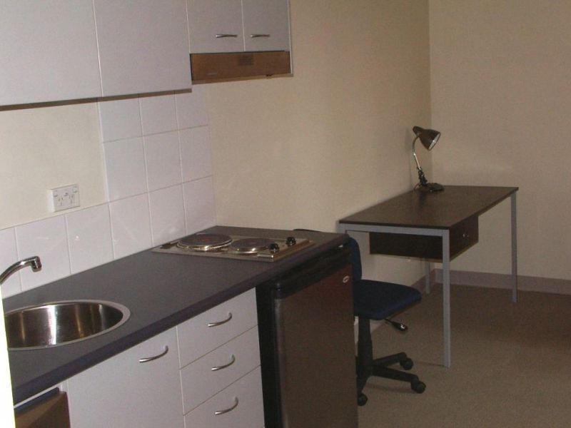 528 SWANSTON ST(FL2), Carlton VIC 3053