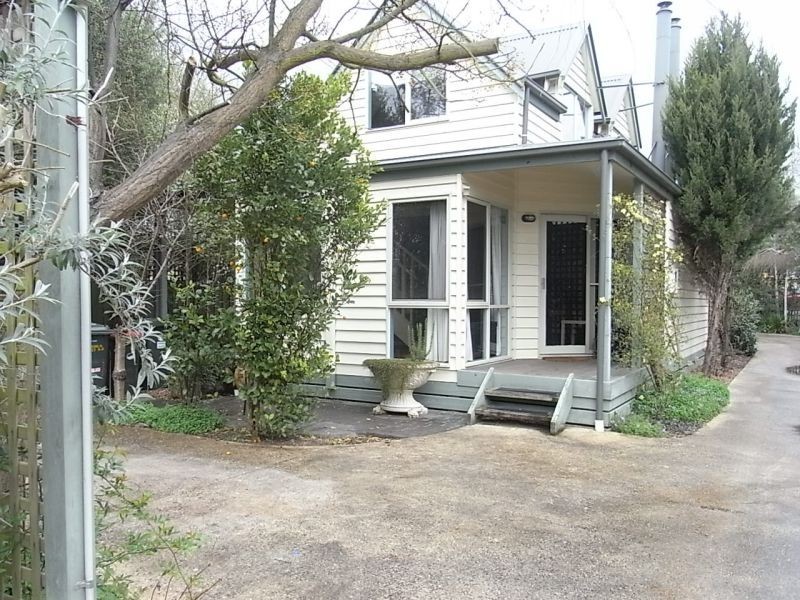 2/16 Campbell Street, Yarragon VIC 3823