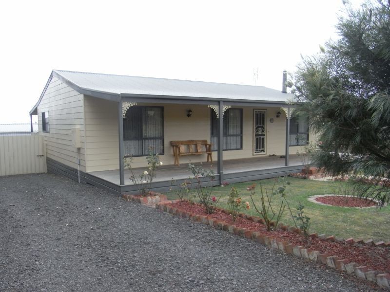 20 Tooronga Road, Willow Grove VIC 3825