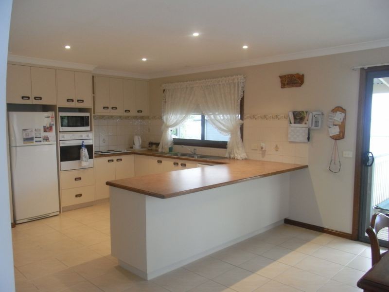 20 Tooronga Road, Willow Grove VIC 3825