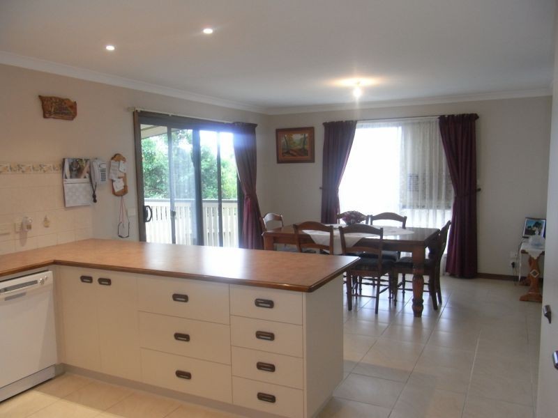 20 Tooronga Road, Willow Grove VIC 3825