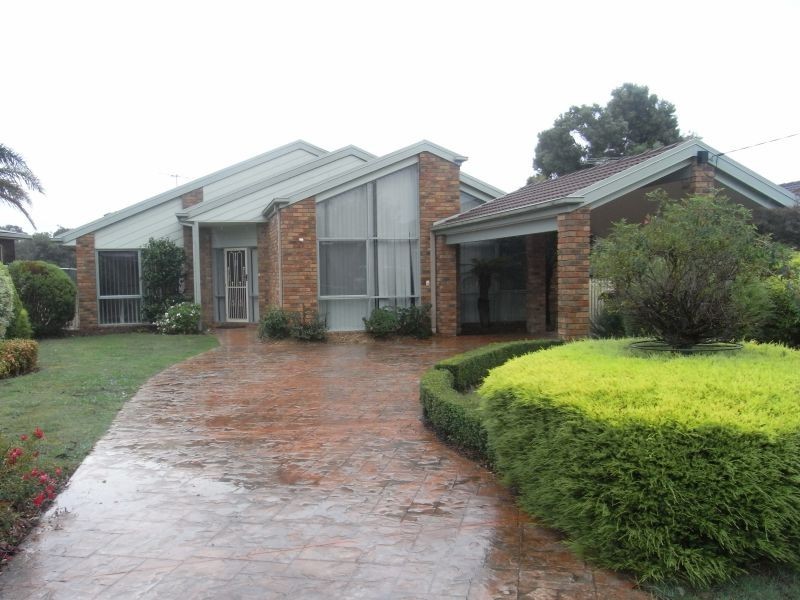 11 Wilson Court, Trafalgar VIC 3824