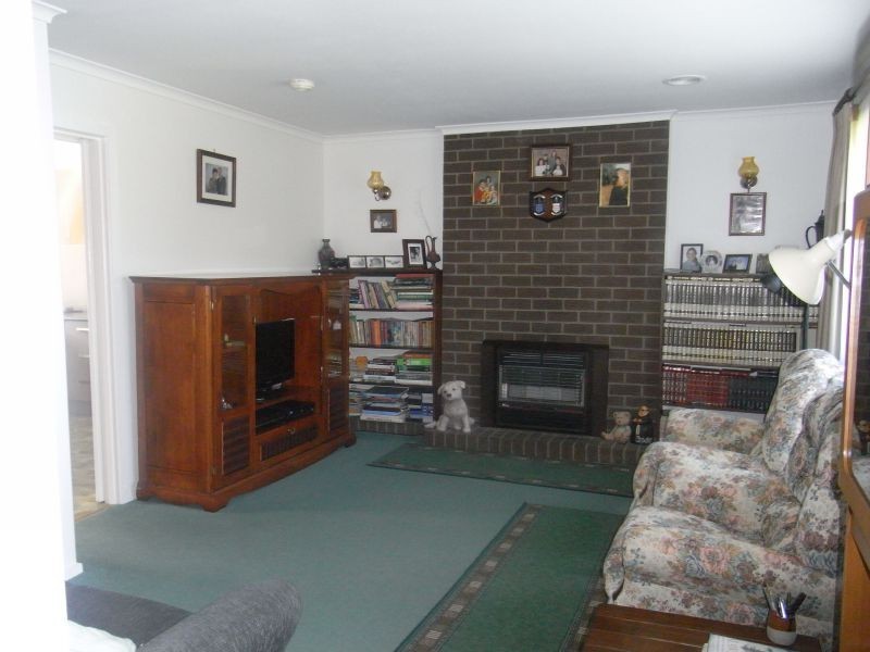 4 Kitchener Street, Trafalgar VIC 3824