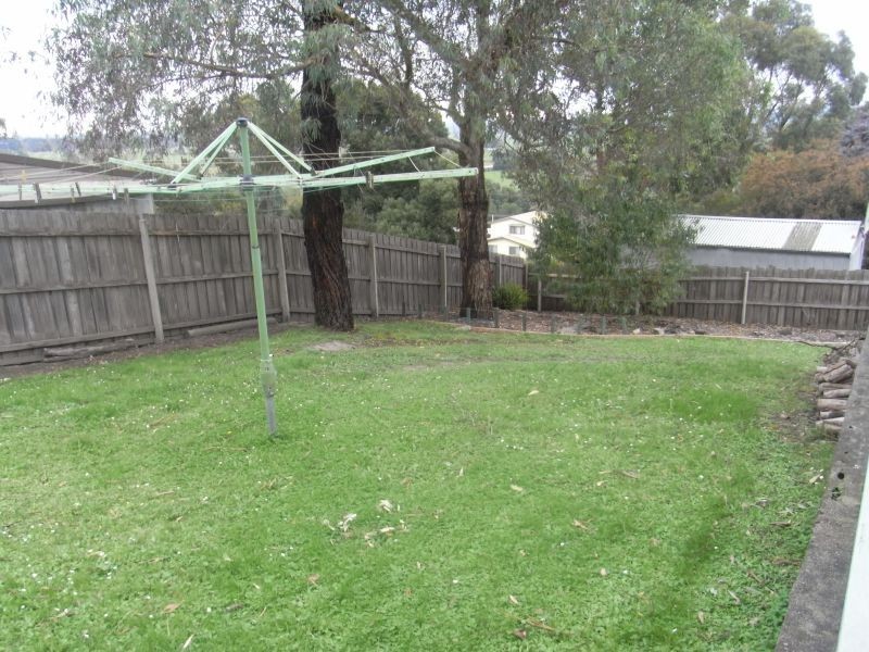11 Cemetery Road  Trafalgar East, Trafalgar VIC 3824