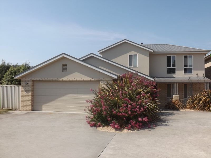 1 Coventry Square, Trafalgar VIC 3824
