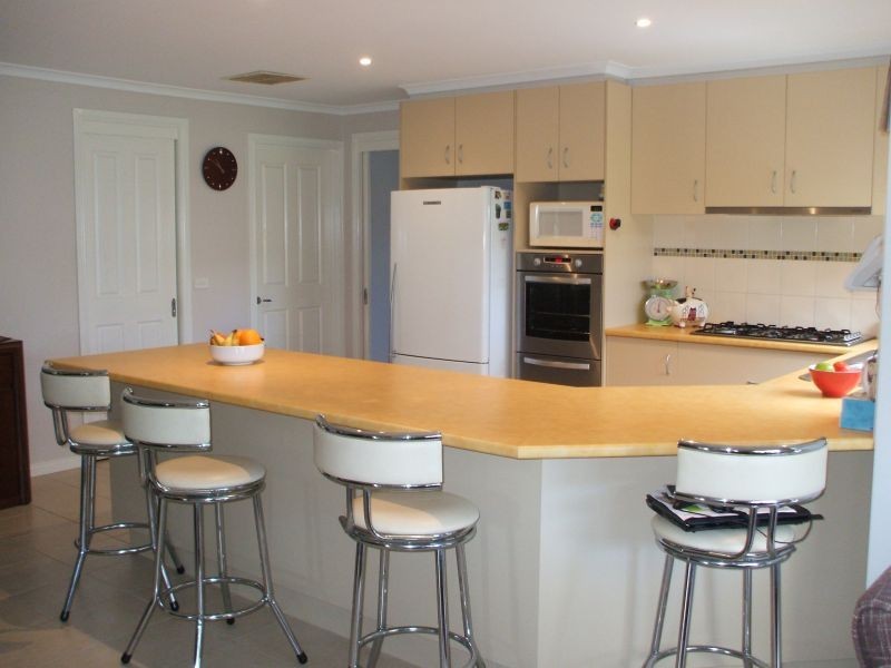 11 Rotheram Court, Trafalgar VIC 3824