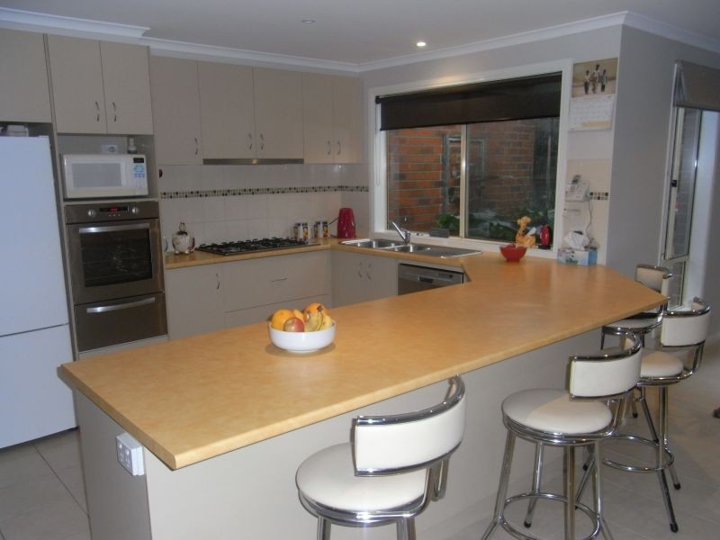 11 Rotheram Court, Trafalgar VIC 3824