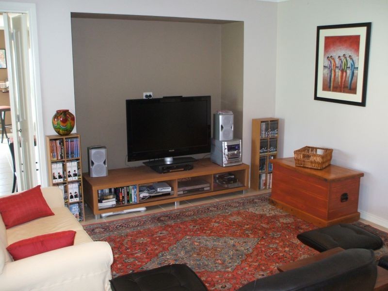 11 Rotheram Court, Trafalgar VIC 3824