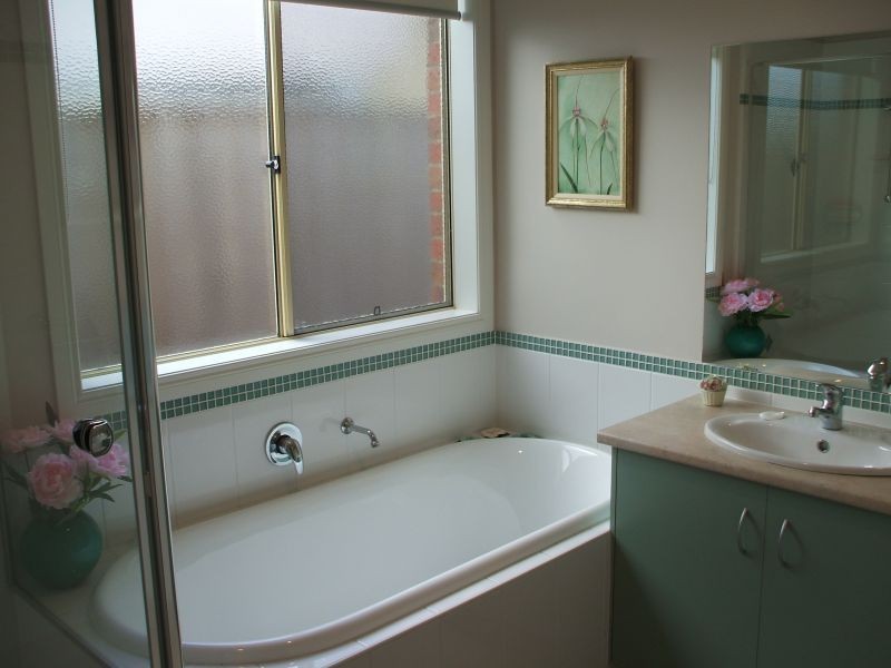 11 Rotheram Court, Trafalgar VIC 3824