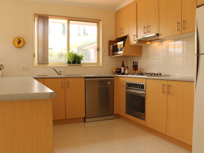 19 Davey Drive, Trafalgar VIC 3824