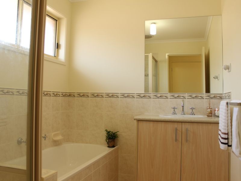 19 Davey Drive, Trafalgar VIC 3824