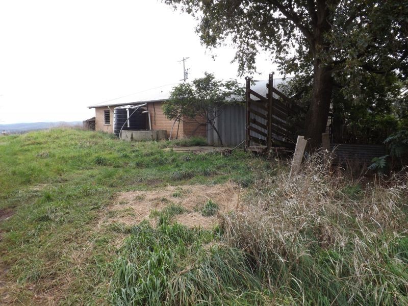 100 Paynters Road, Hill End VIC 3825