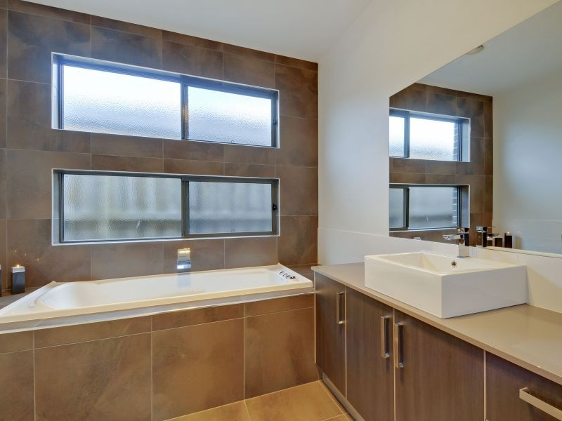28 Davey Drive, Trafalgar VIC 3824