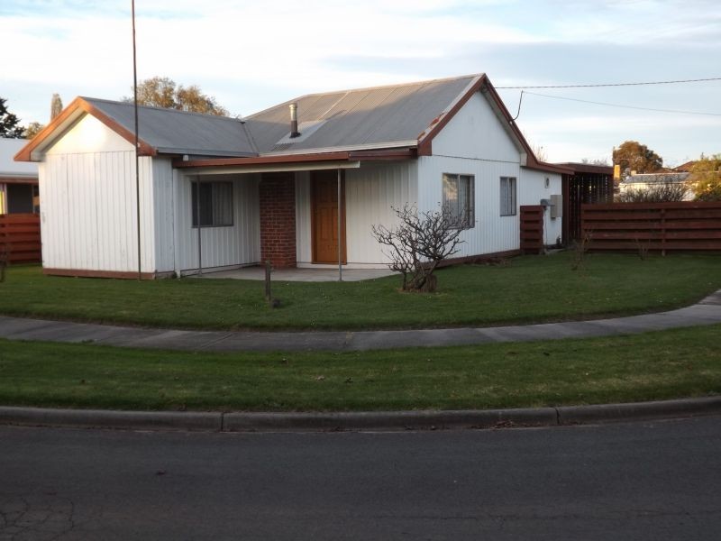 26 Winston Street, Yarragon VIC 3823