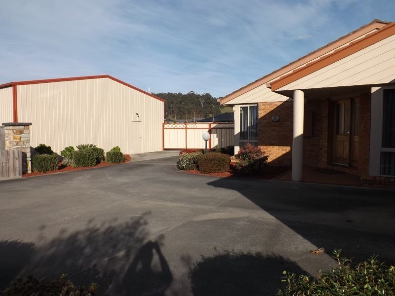 83 School Road, Trafalgar VIC 3824