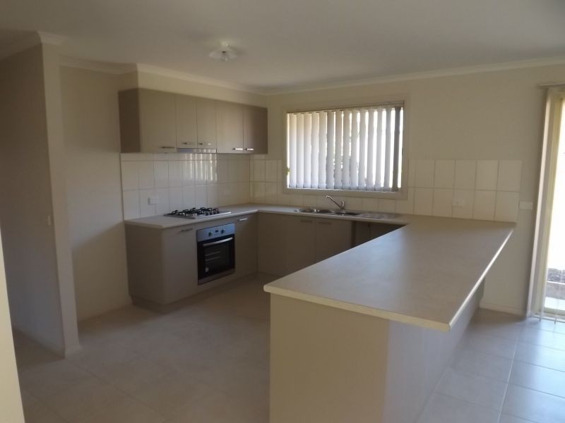 13 Fernlea Close, Trafalgar VIC 3824