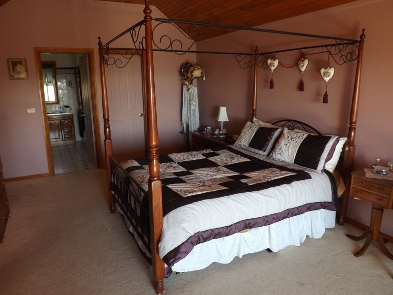 88 Melaleuca Drive, Trafalgar East VIC 3824