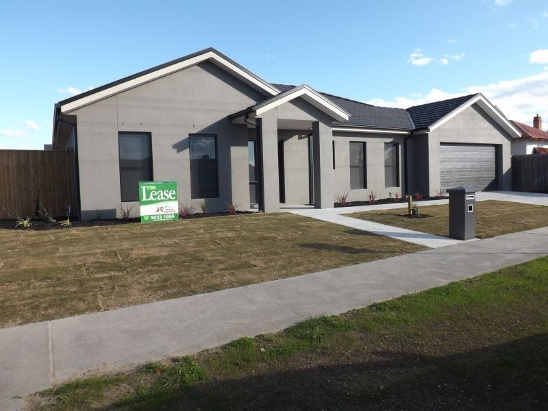 1/43 Kitchener Street, Trafalgar VIC 3824
