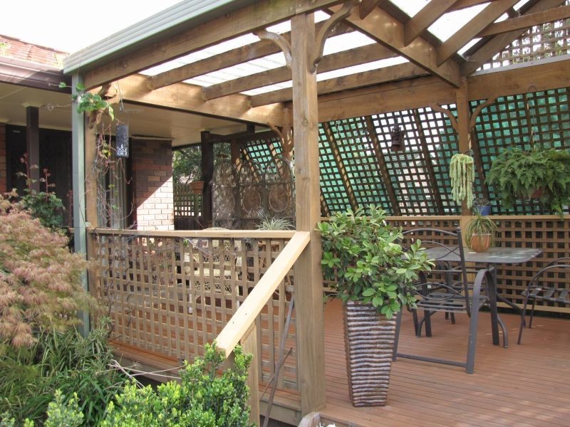 5 Avon Court, Newborough VIC 3825