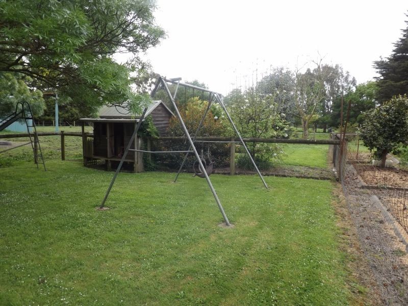 28 Roches Road, Trafalgar VIC 3824