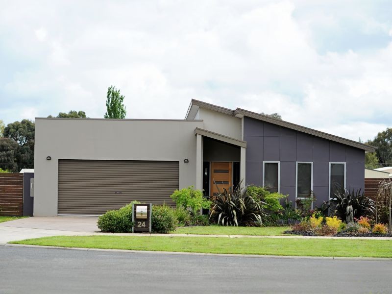 24 Nelson Road, Trafalgar VIC 3824