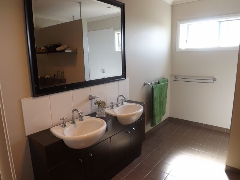 24 Nelson Road, Trafalgar VIC 3824