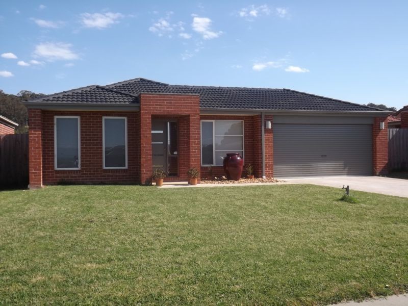 123 School Road, Trafalgar VIC 3824