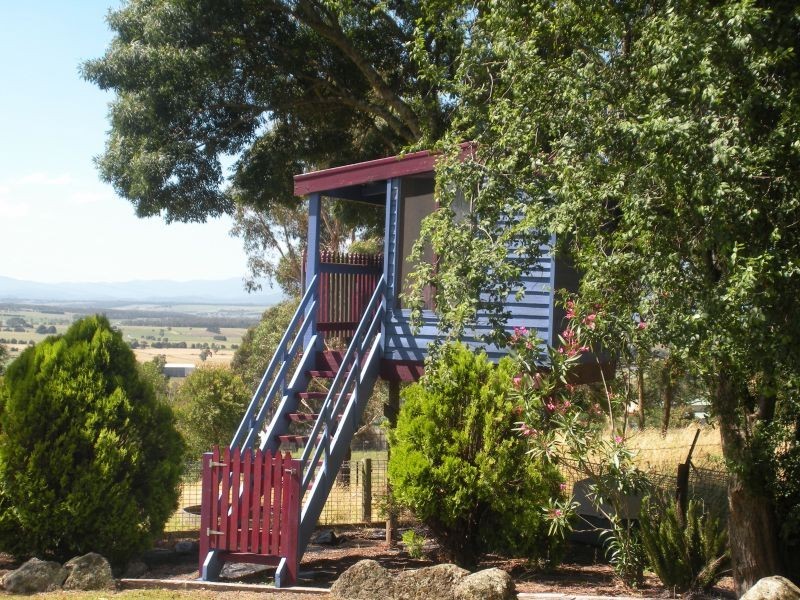 33 Melaleuca Drive, Trafalgar East VIC 3824