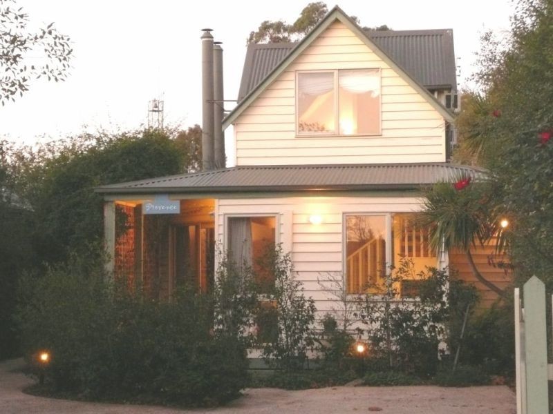 16 Campbell Street, Yarragon VIC 3823