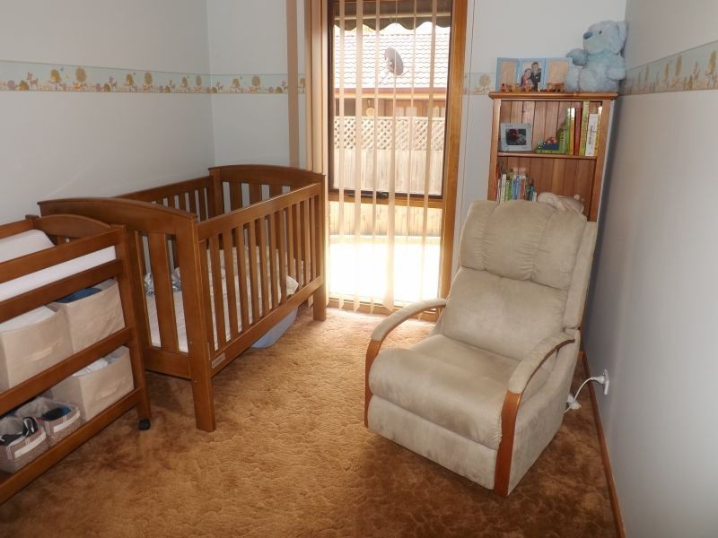 35 Edward Cres, Trafalgar VIC 3824