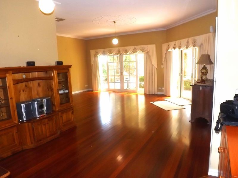 27 Seven Mile Road, Trafalgar VIC 3824