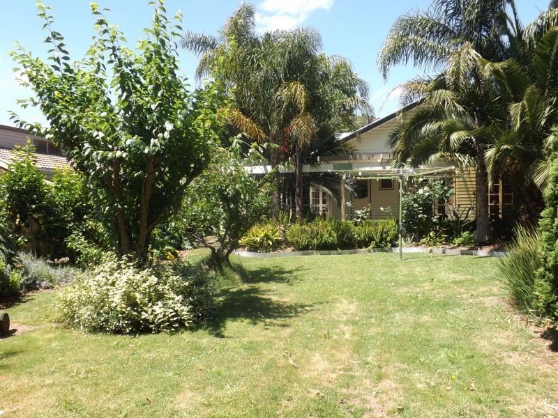 27 Seven Mile Road, Trafalgar VIC 3824