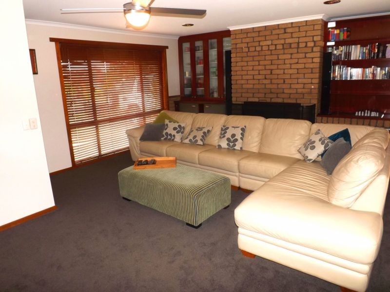 6 Edward Crescent, Trafalgar VIC 3824