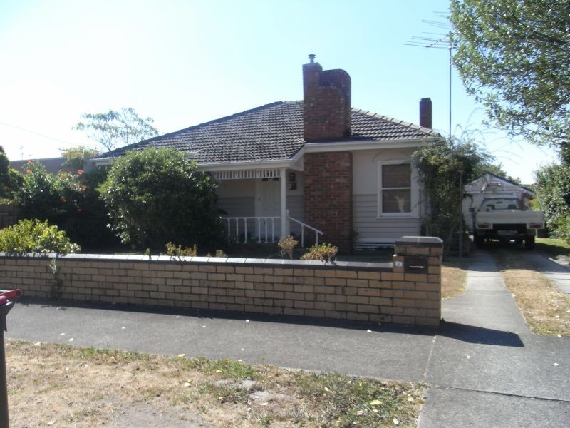 2 Kitchener Street, Trafalgar VIC 3824