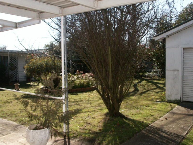 4 Princes Avenue, Trafalgar VIC 3824