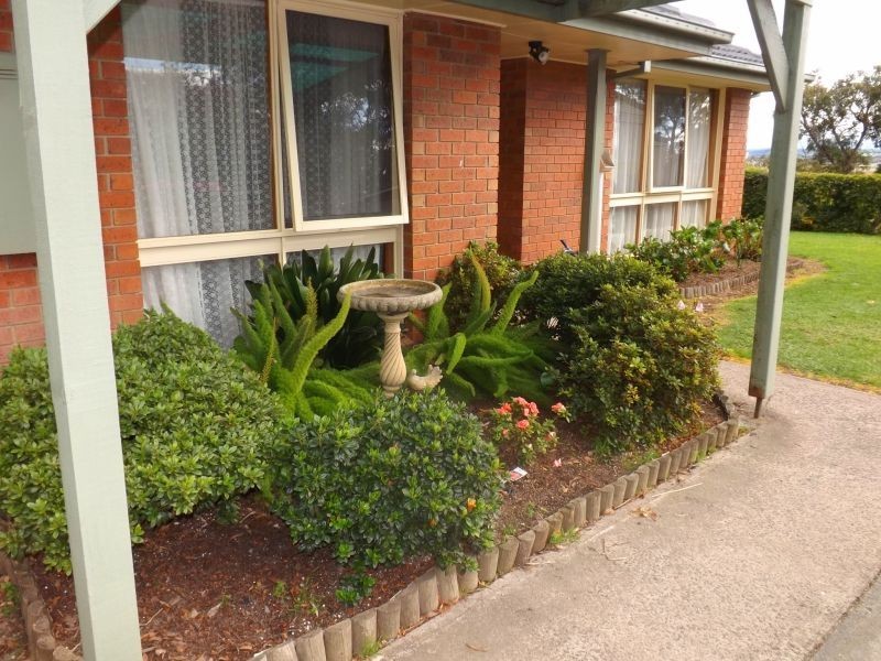 13 Cemetery Road, Trafalgar East VIC 3824