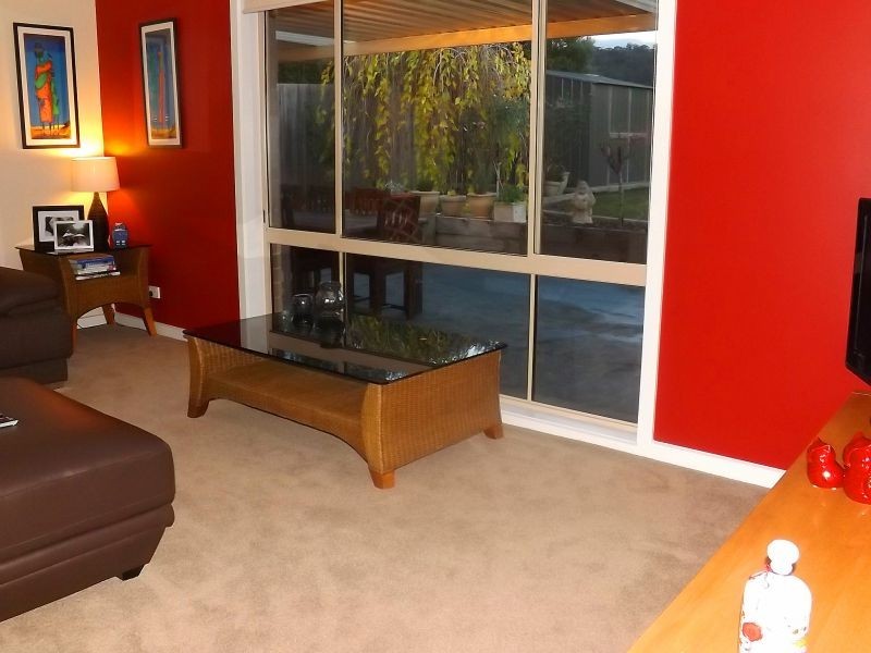 12 Carnegie Court, Trafalgar VIC 3824