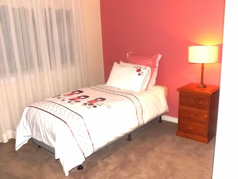 12 Carnegie Court, Trafalgar VIC 3824