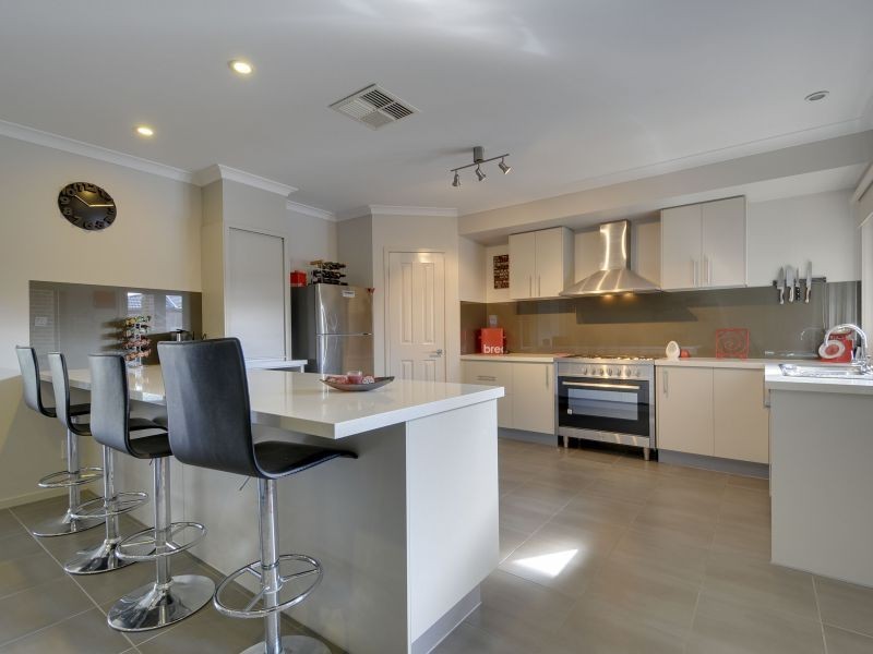 23 Fernlea Close, Trafalgar VIC 3824