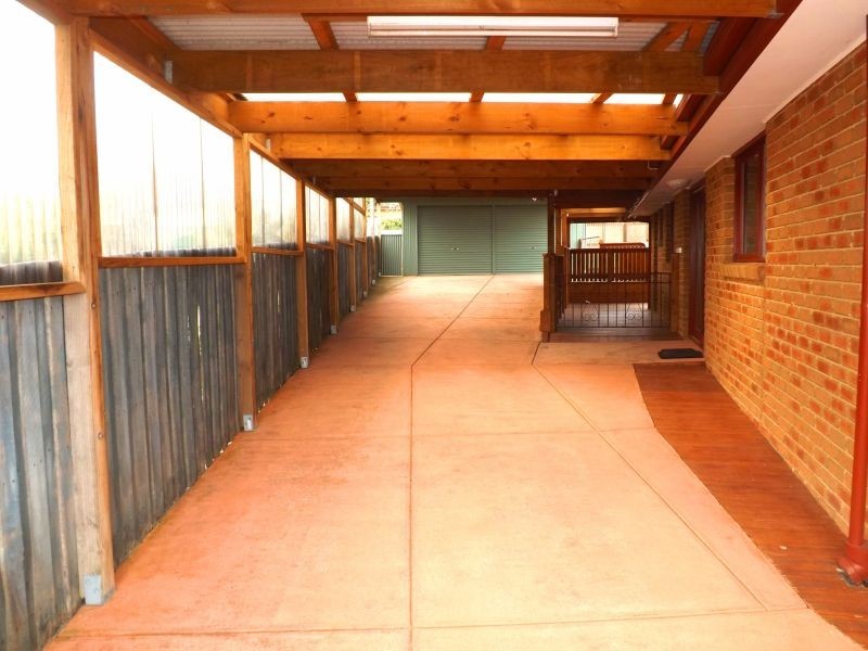 53 Tooronga Road, Willow Grove VIC 3825