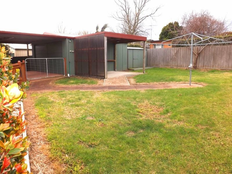 53 Tooronga Road, Willow Grove VIC 3825
