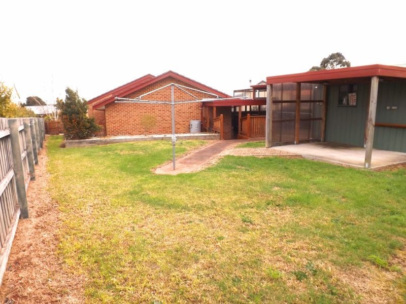 53 Tooronga Road, Willow Grove VIC 3825
