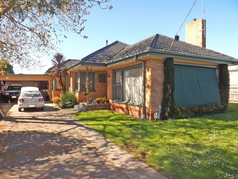 16 Anzac Road, Trafalgar VIC 3824
