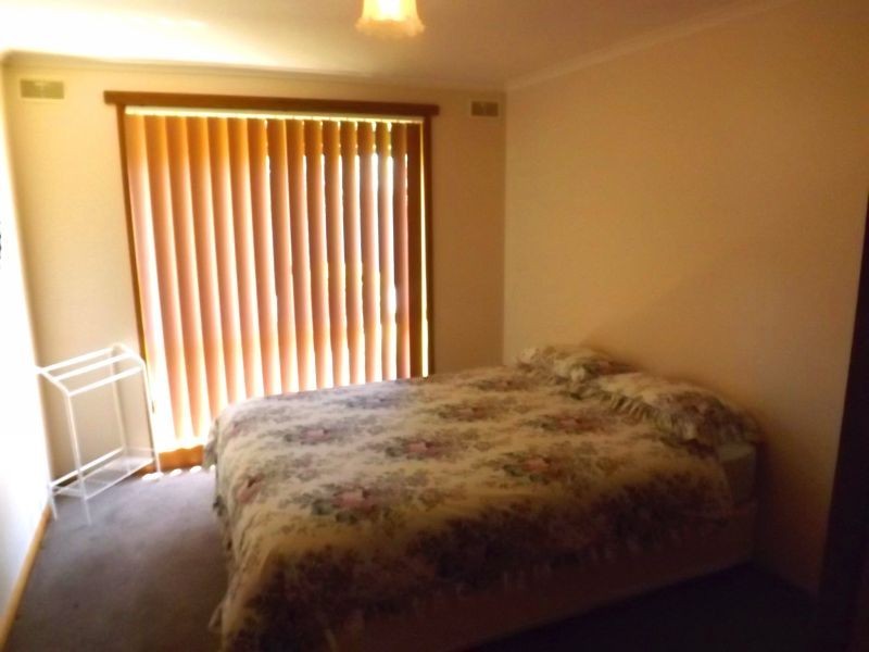 2/24 Ashby Street, Trafalgar VIC 3824