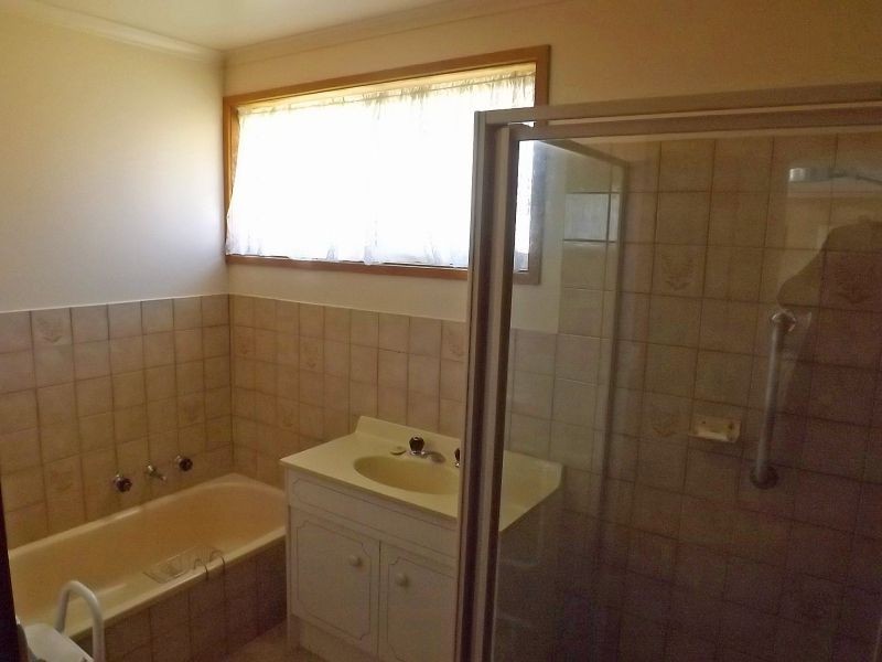 2/24 Ashby Street, Trafalgar VIC 3824