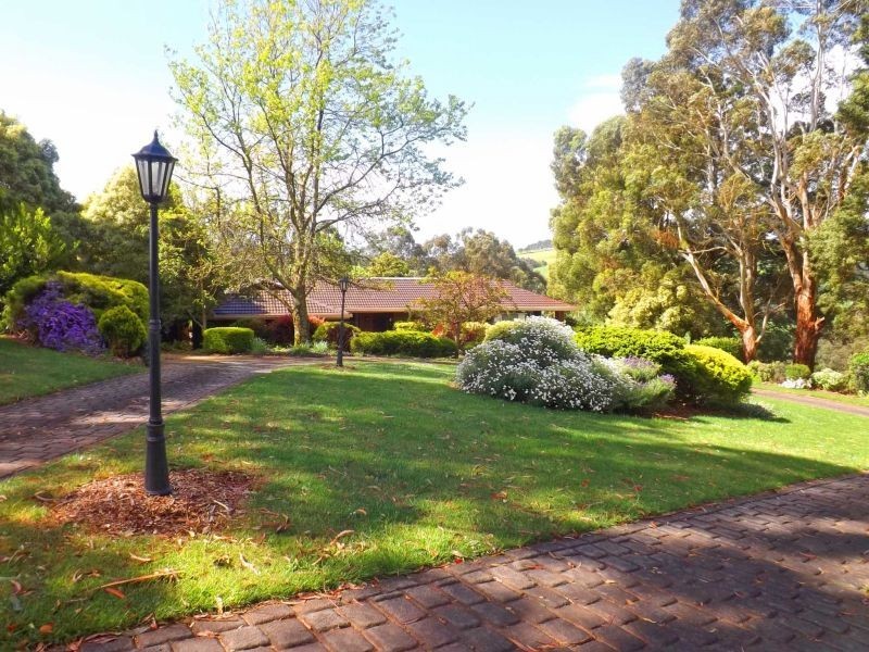 33 Walnut Road, Trafalgar South VIC 3824