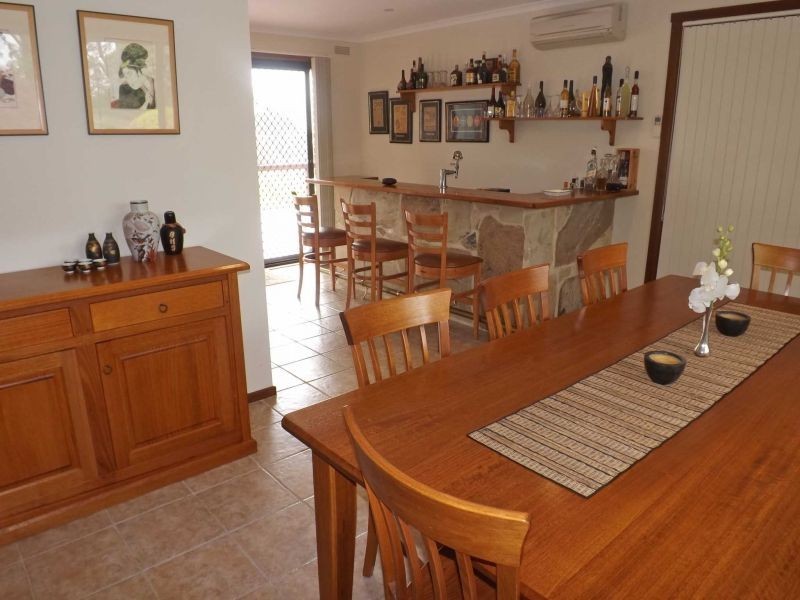 33 Walnut Road, Trafalgar South VIC 3824