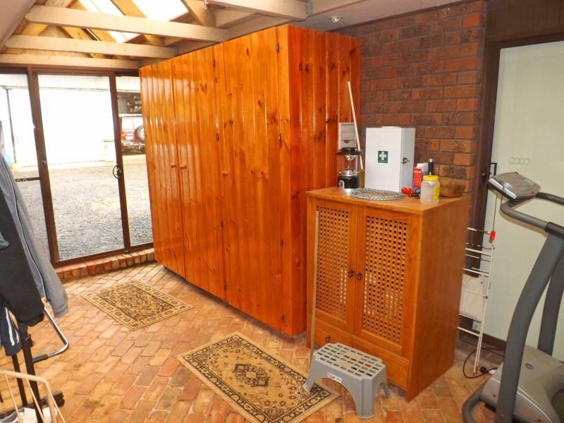 33 Walnut Road, Trafalgar South VIC 3824